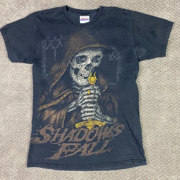 Vintage Shadows Fall Still I Rise T Shirt Men's Small Metal Faded Black Skull - Picture 1 of 7